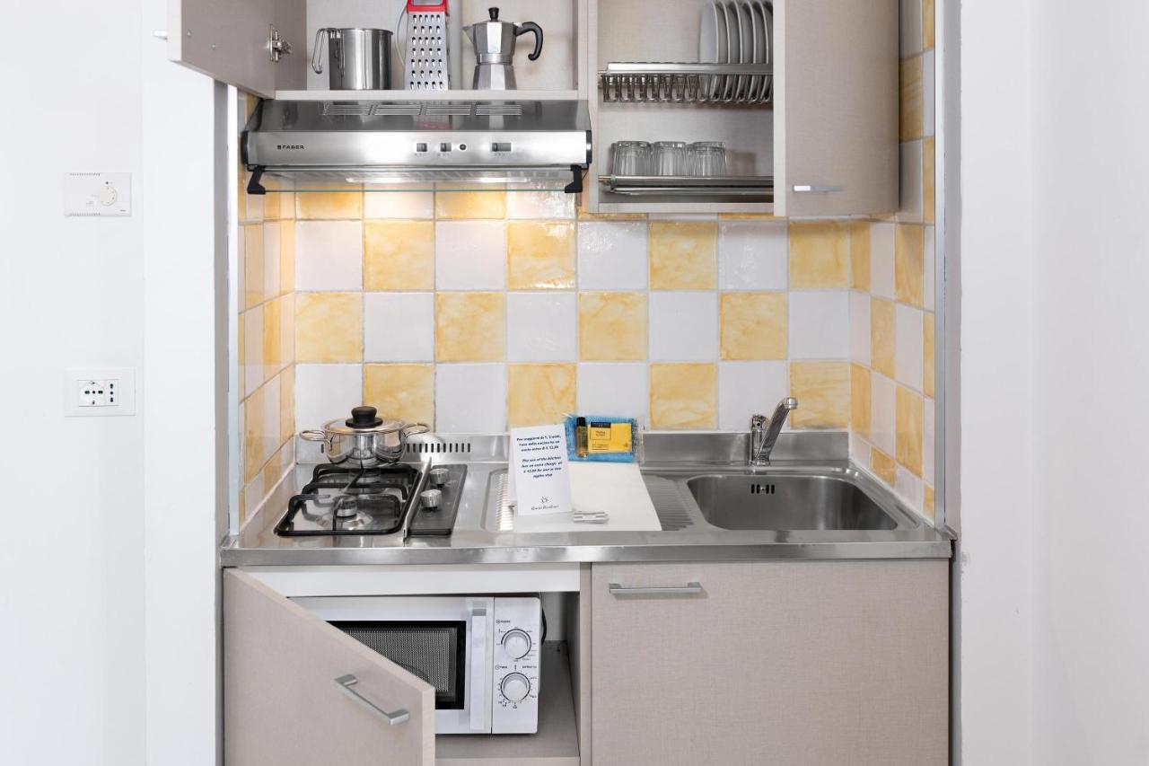 Nautic Aparthotel 3*